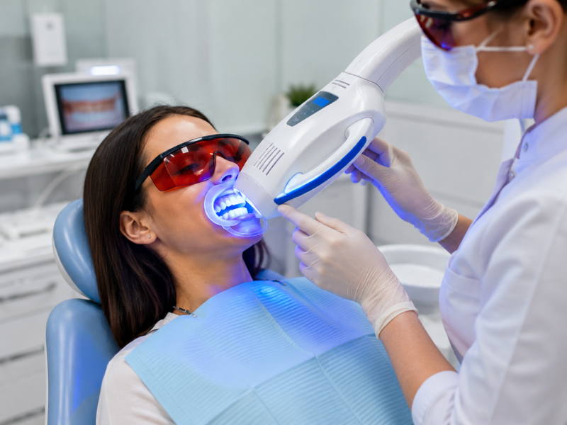 Clareamento Dental